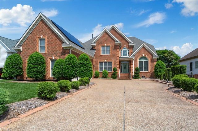 13 Southall LNDG, Hampton, VA 23664