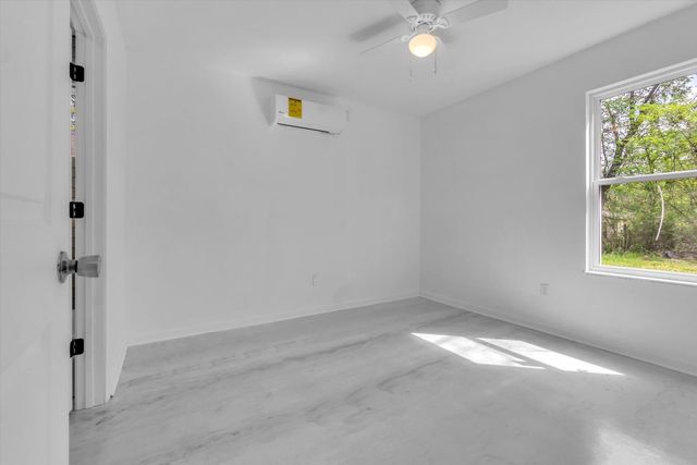 1704 OAKWOOD ST, Memphis, TN 38108