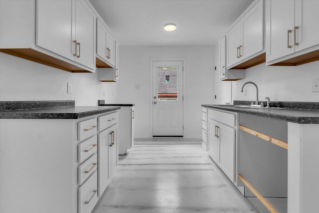 1704 OAKWOOD ST, Memphis, TN 38108