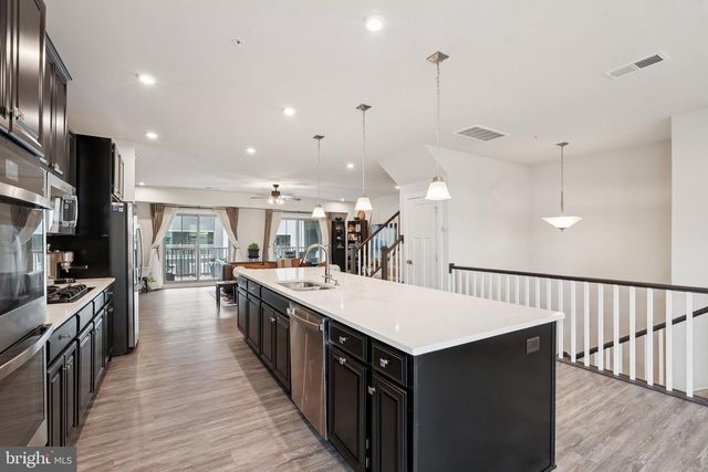 24747 MONK MEADOWS TER, Sterling, VA 20166
