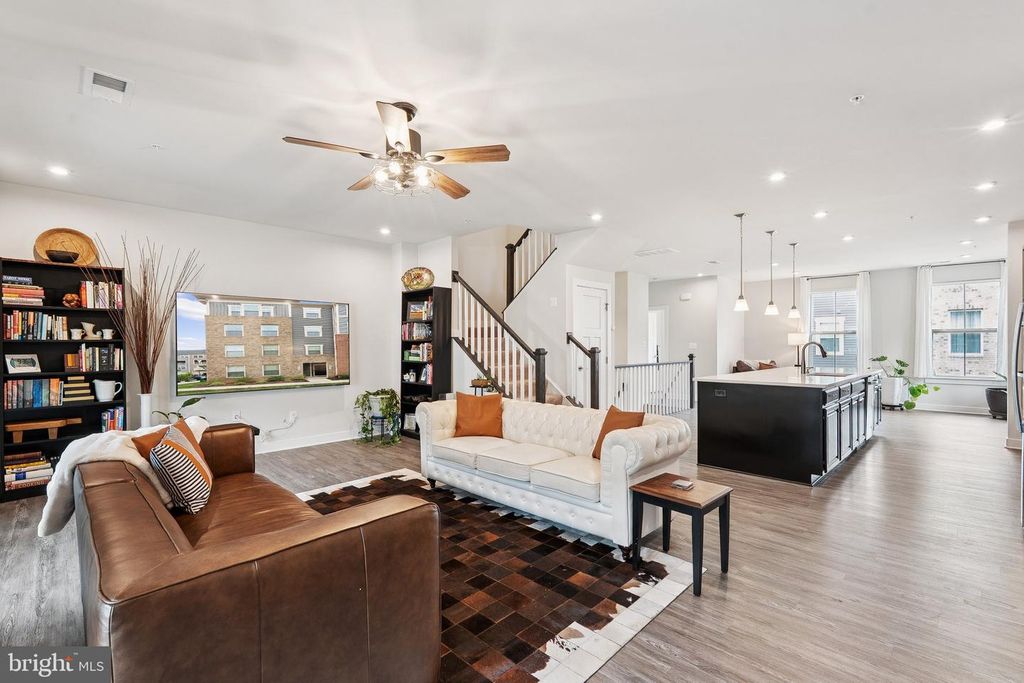 24747 MONK MEADOWS TER, Sterling, VA 20166