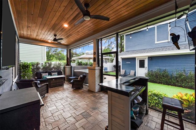 607 12TH AVENUE S, St Petersburg, FL 33701