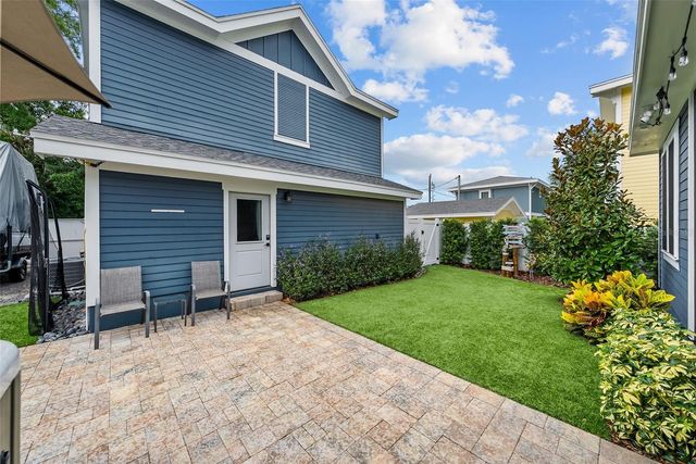 607 12TH AVENUE S, St Petersburg, FL 33701