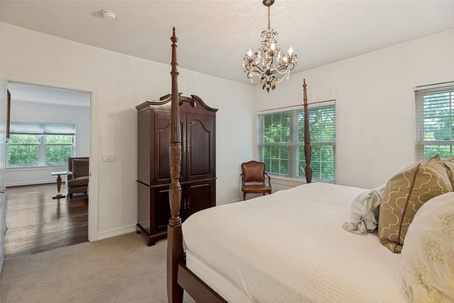 3400 Welborn Street 323, Dallas, TX 75219