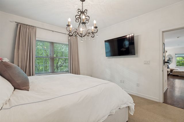 3400 Welborn Street 323, Dallas, TX 75219