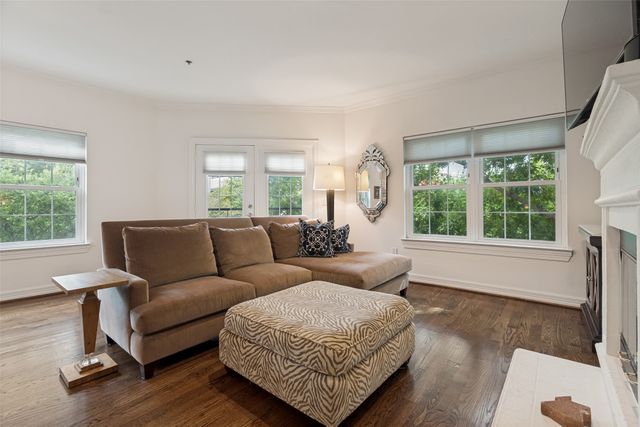 3400 Welborn Street 323, Dallas, TX 75219