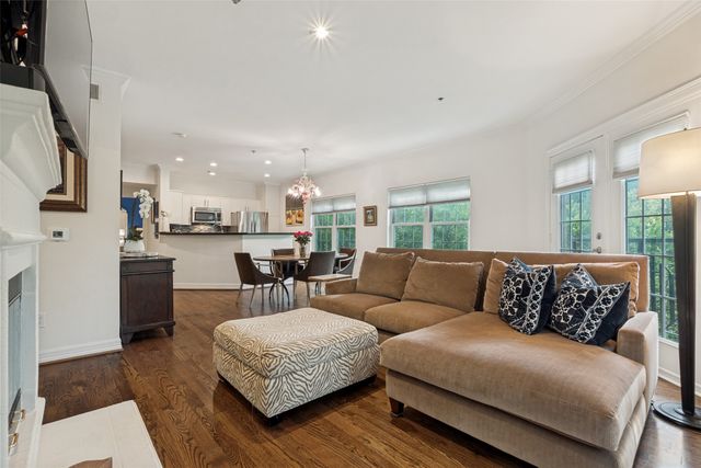 3400 Welborn Street 323, Dallas, TX 75219