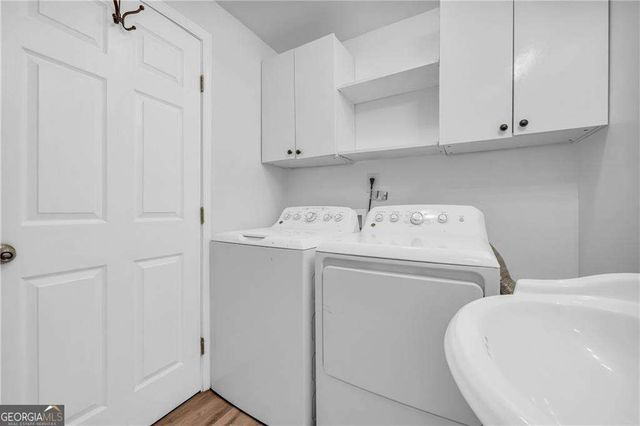 3351 Phillips Circle, Decatur, GA 30032