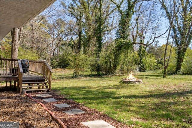3351 Phillips Circle, Decatur, GA 30032