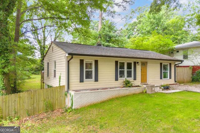 3351 Phillips Circle, Decatur, GA 30032