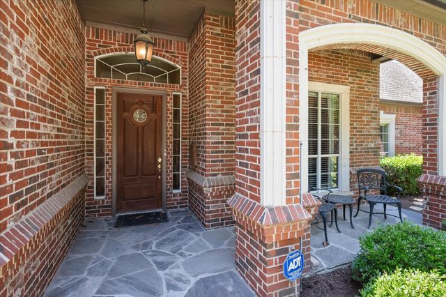 6100 Forest River Drive, Fort Worth, TX 76112