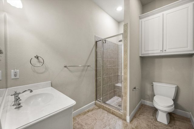 6100 Forest River Drive, Fort Worth, TX 76112