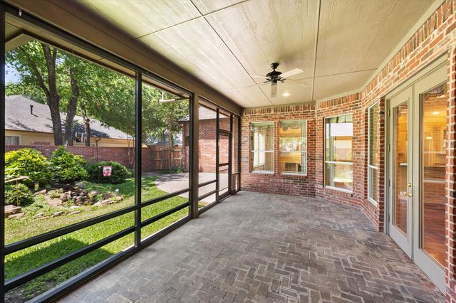 6100 Forest River Drive, Fort Worth, TX 76112