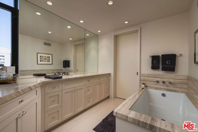 10375 Wilshire Boulevard 14HK, Los Angeles, CA 90024