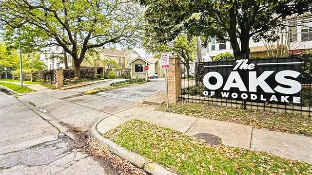 2100 Tanglewilde Street 531, Houston, TX 77063