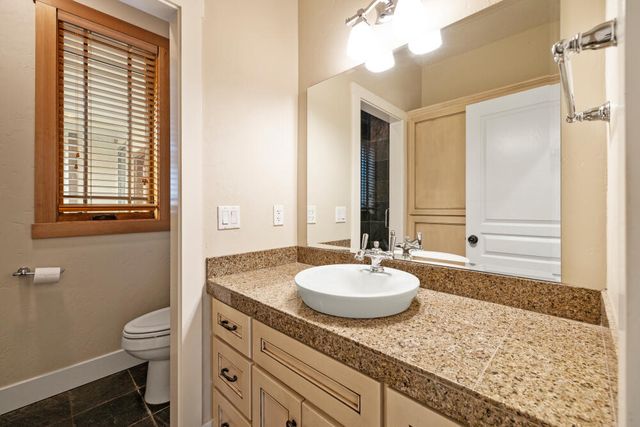 6346 Stoneridge Drive, Klamath Falls, OR 97601