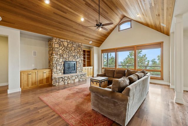 6346 Stoneridge Drive, Klamath Falls, OR 97601