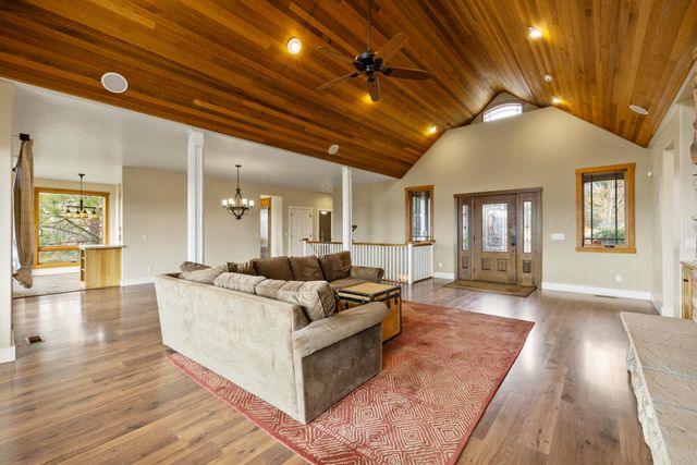 6346 Stoneridge Drive, Klamath Falls, OR 97601