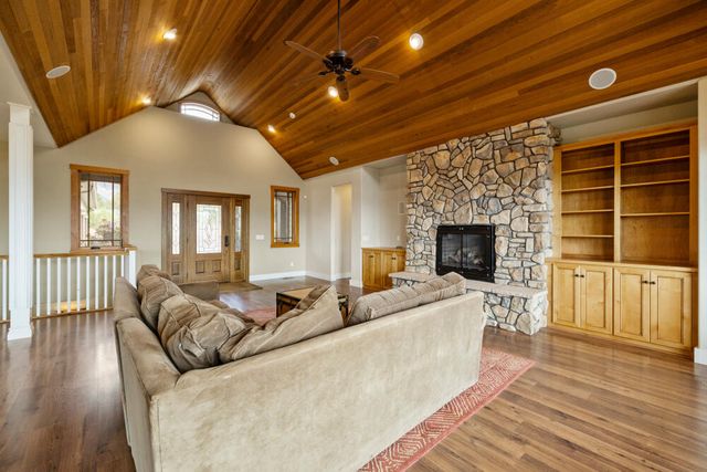 6346 Stoneridge Drive, Klamath Falls, OR 97601