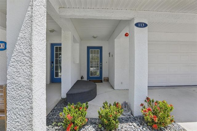 113 YACHT CLUB CIRCLE, North Redington Beach, FL 33708