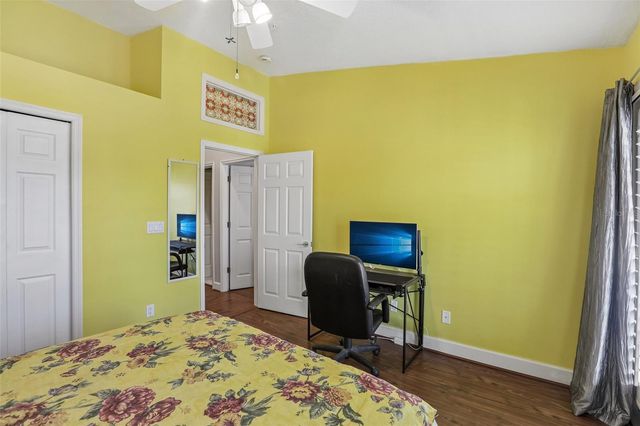 113 YACHT CLUB CIRCLE, North Redington Beach, FL 33708