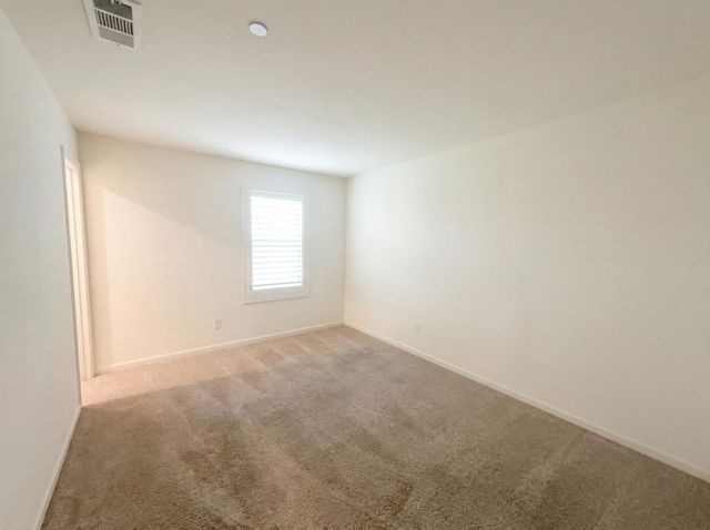 11088 International Dr, Rancho Cordova, CA 95670