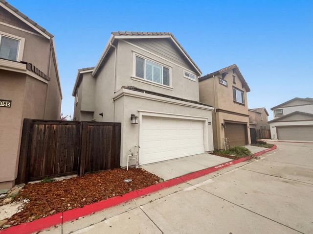 11088 International Dr, Rancho Cordova, CA 95670