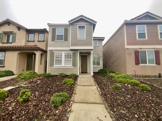 11088 International Dr, Rancho Cordova, CA 95670