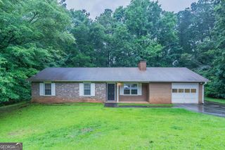 604 Hamlet Court SE, Conyers, GA 30094
