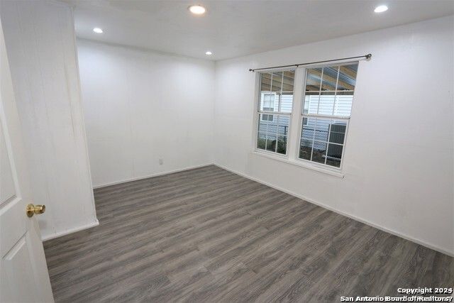 1135 Gladstone, San Antonio, TX 78225