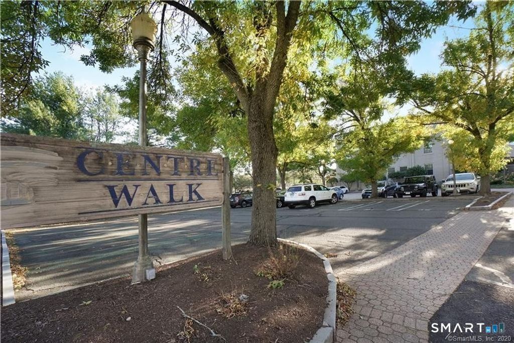 146 High Street 201, Milford, CT 06460