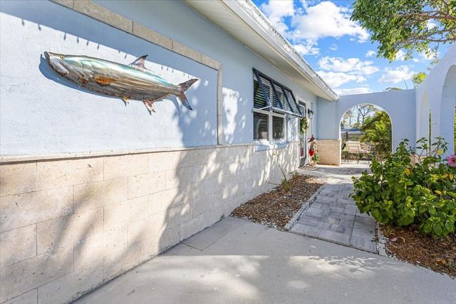 830 PARK ROAD, Englewood, FL 34223