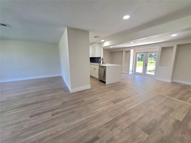 20191 GLADSTONE AVENUE, Port Charlotte, FL 33952