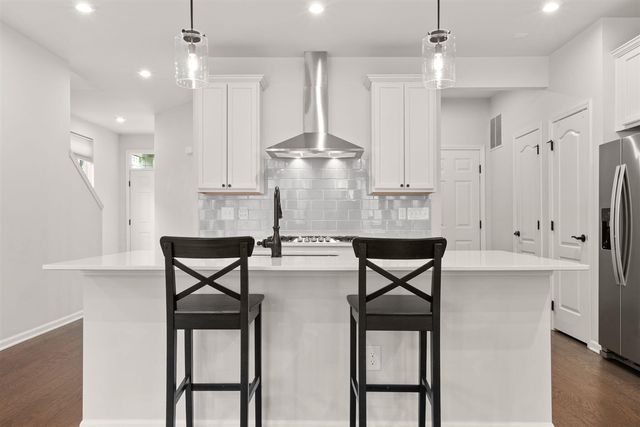 2795 Willow Court, Ann Arbor, MI 48108