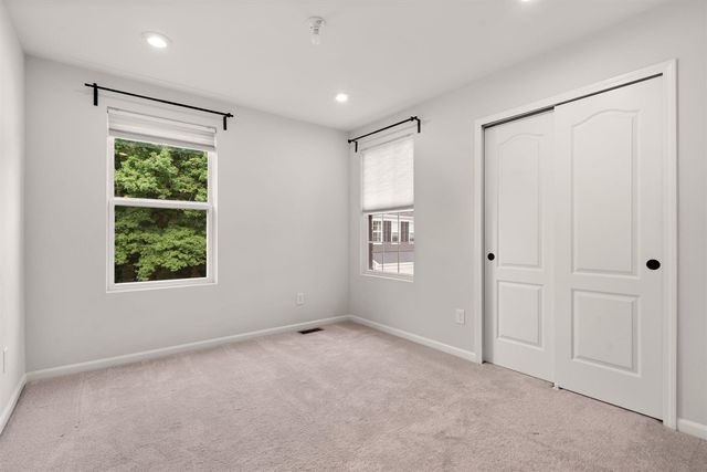 2795 Willow Court, Ann Arbor, MI 48108