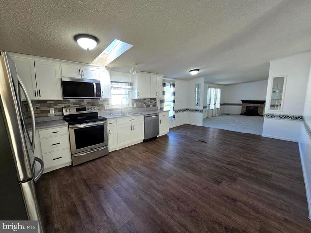 113 WHITE PINE AVE, Hamburg, PA 19526
