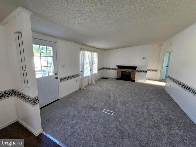 113 WHITE PINE AVE, Hamburg, PA 19526