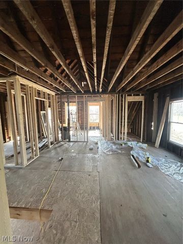 2912 W Erie Avenue, Lorain, OH 44053