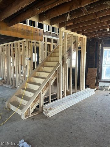 2912 W Erie Avenue, Lorain, OH 44053