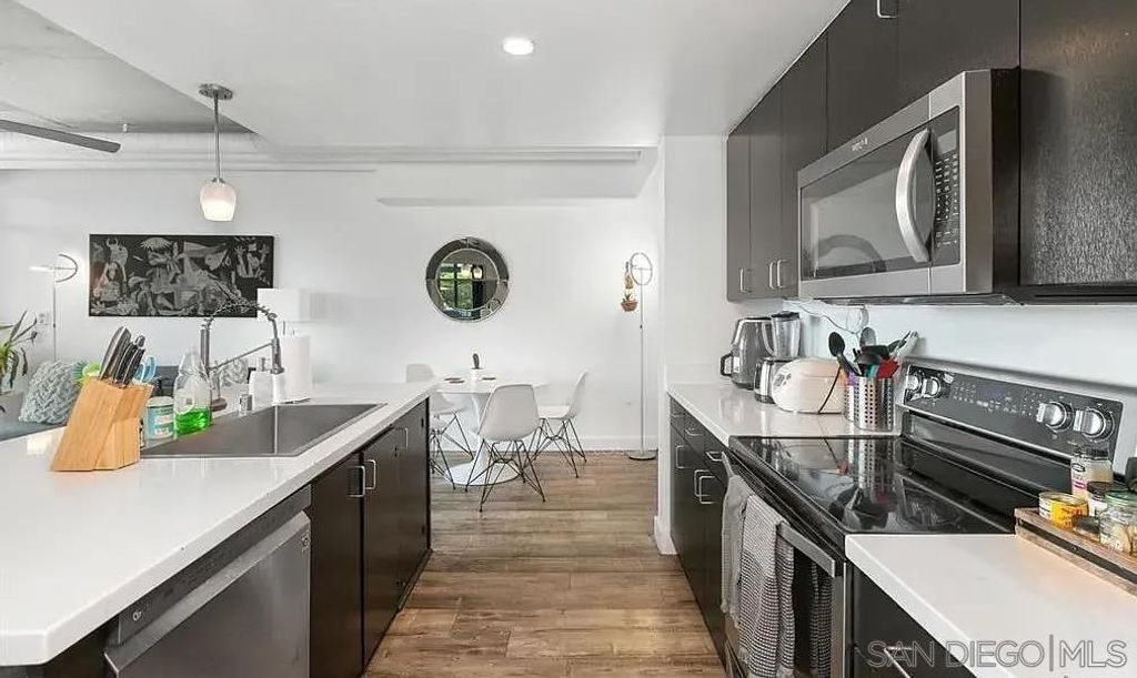 Image 15 of property listing at 1080 Park Blvd 307, San Diego, CA 92101