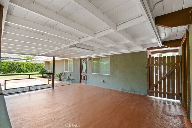 543 E Haltern Avenue, Glendora, CA 91740