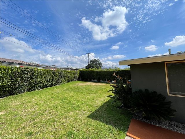 543 E Haltern Avenue, Glendora, CA 91740