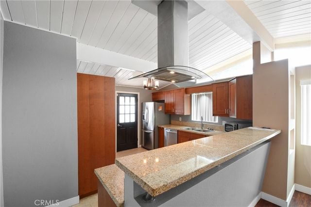 543 E Haltern Avenue, Glendora, CA 91740