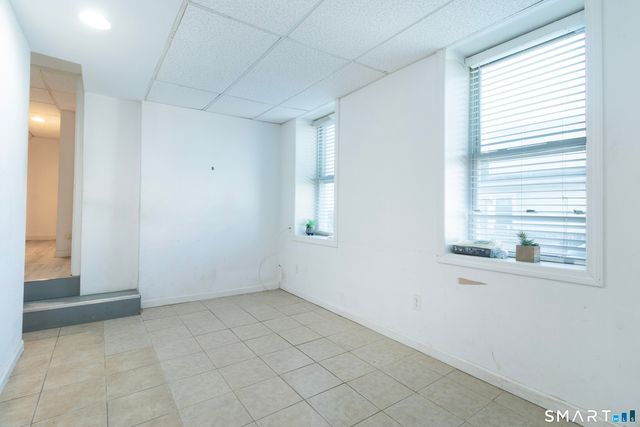 28 Terrace Avenue, West Haven, CT 06516