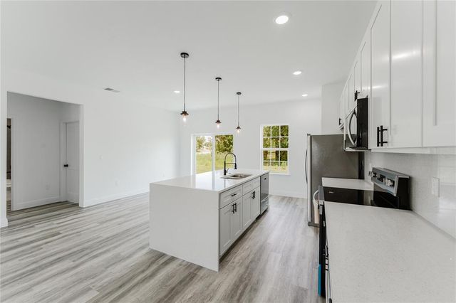 3324 SW 137TH LOOP, Ocala, FL 34473
