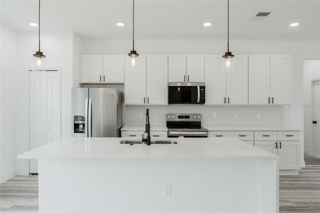 3324 SW 137TH LOOP, Ocala, FL 34473