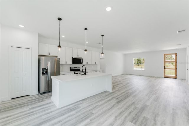 3324 SW 137TH LOOP, Ocala, FL 34473