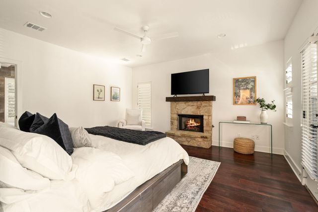 2324 Kinney RD, Austin, TX 78704