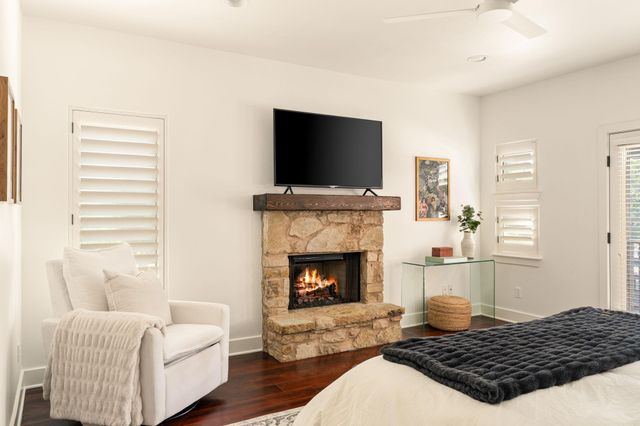 2324 Kinney RD, Austin, TX 78704