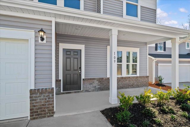 109 Madison Court, Gray Court, SC 29645